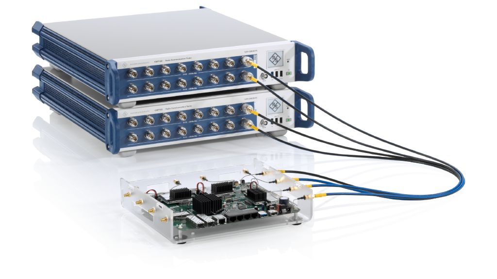结合两台 R&S®CMP180 与一台 R&S®CMPflexx 系统,适合 WLAN 4x4 True MIMO 测量 结合两台 R&S®CMP180 与一台 R&S®CMPflexx 系统,适合 WLAN 4x4 True MIMO 测量