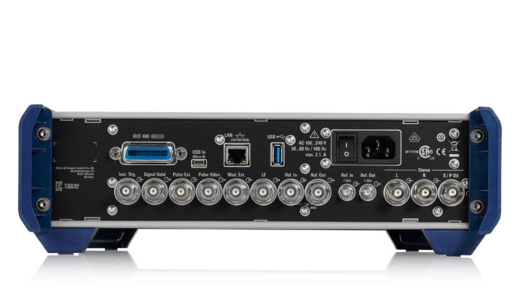 Variable reference frequency inputs/outputs (rear view of the R&S®SMB100B RF signal generator) Variable reference frequency inputs/outputs (rear view of the R&S®SMB100B RF signal generator)
